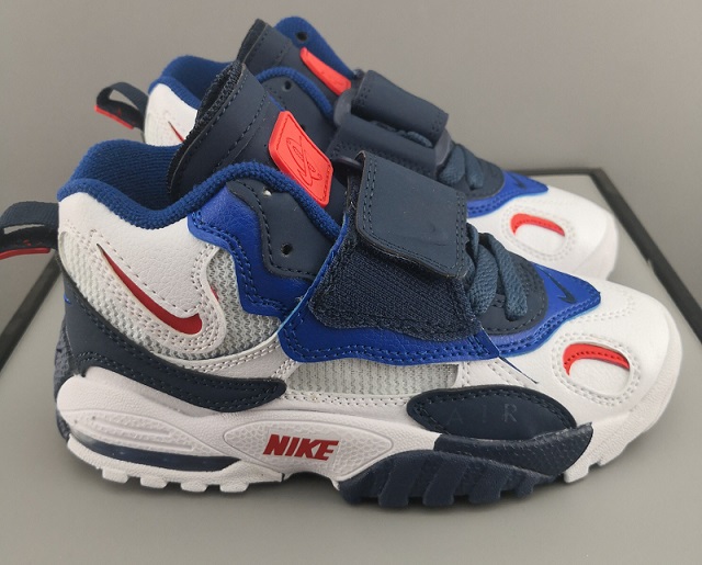 Kids Nike Air Max Speed Turf 05 [Kids Air Max Speed Turf 5]